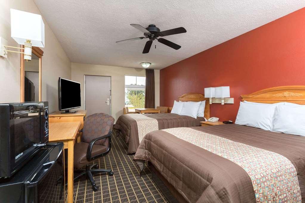 Days Inn By Wyndham Forest Chambre photo