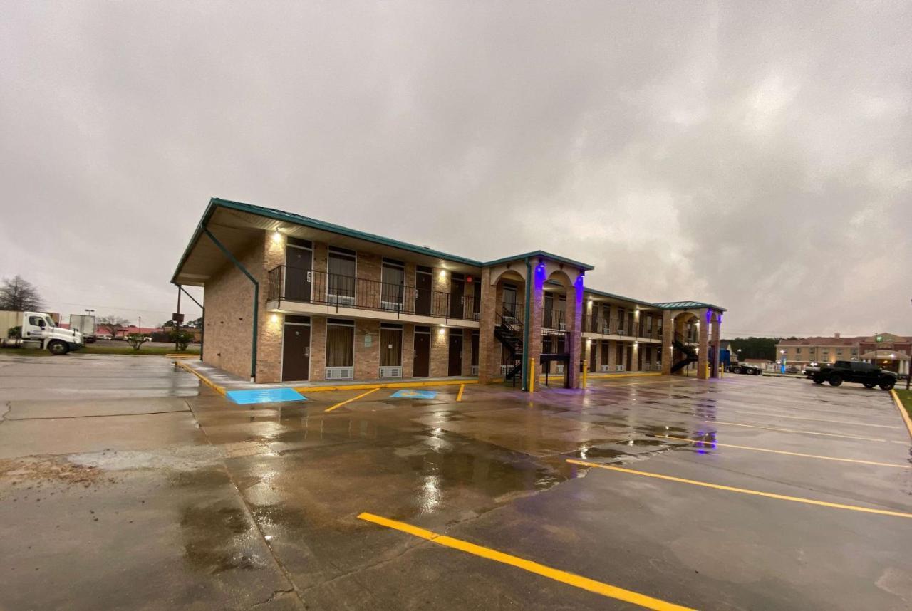 Days Inn By Wyndham Forest Extérieur photo